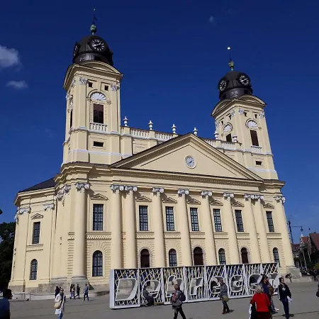 Piac Utcai * Debrecen