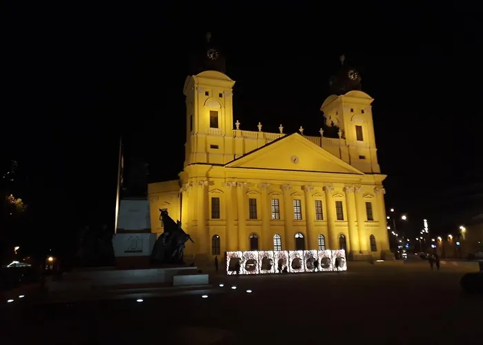 Piac Utcai * Debrecen